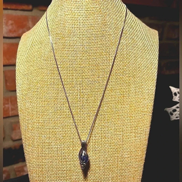 Sterling - Silver 925 18" chain with Silver Shell Pendant and Blue Sea-glass - Picture 2 of 10